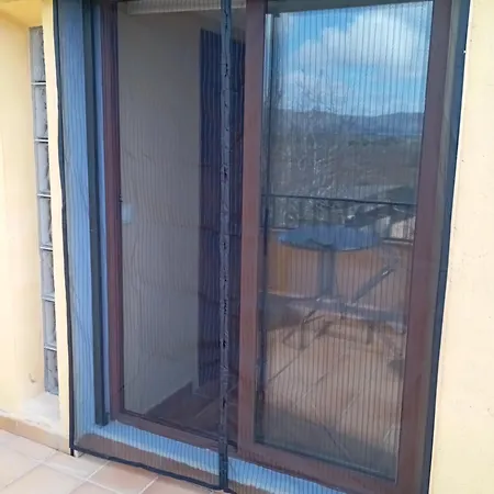 펜션 Casa El Sereno Salas Bajas